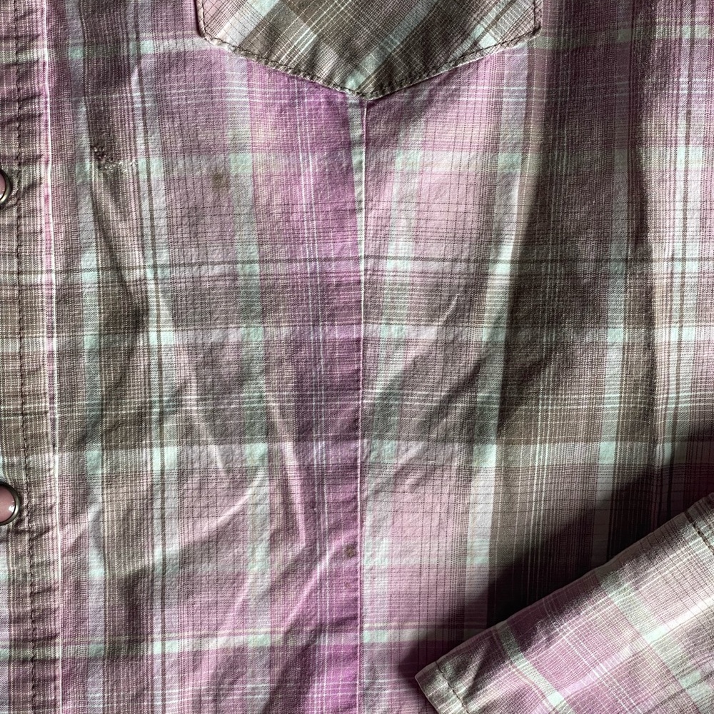 Bundle of two women’s pink western button-up shirts sz medium Cruel Girl & Roper - Picture 10 of 16